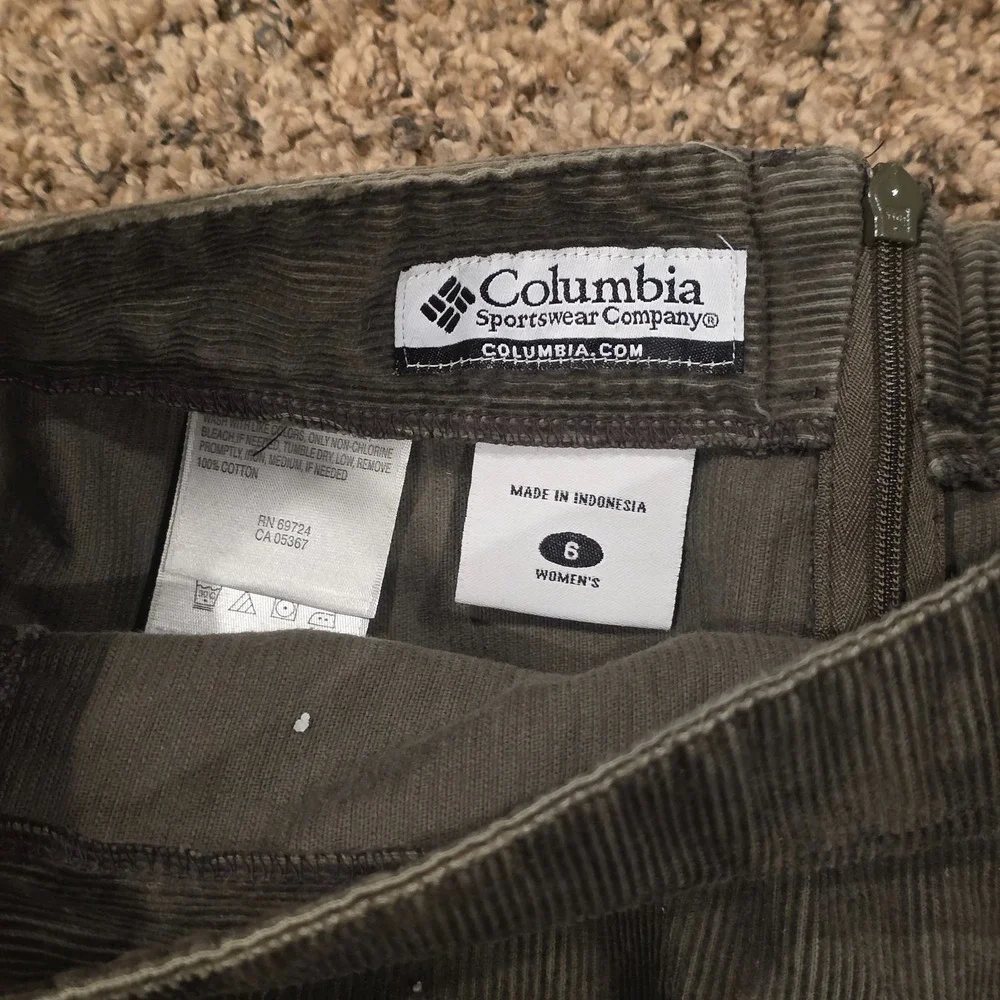 Columbia Sportswear‎ Company Mini Skirt Womens Green 6 Corduroy Classic